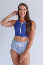 Load image into Gallery viewer, Crop Zip Up Breastfeeding Swimsuit Top 2026
