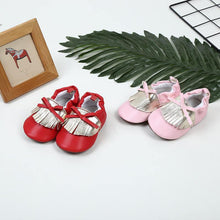 Load image into Gallery viewer, Beautiful Spring And Autumn Baby Toddler Shoes Soft Soles Small Comfortable Children Shoes
