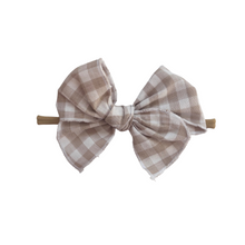 Load image into Gallery viewer, Sailor Bow Baby Girl Nylon Headband Bow Clips
