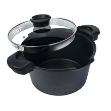 Load image into Gallery viewer, MASTERPAN Nonstick Stock &amp; Pasta Pot With Glass Lid Strainer, 5 QT., 9" (23cm)
