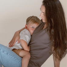 Load image into Gallery viewer, FINAL SALE V-Neck Full Zip Breastfeeding Tee - Gray

