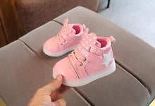 Load image into Gallery viewer, Girl LED Lights Shoes Flexible Casual Design Comfortable Soft Toddler Shoe For Running Walking Excellent Gift
