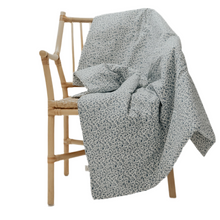 Load image into Gallery viewer, Floret Crib Quilted Blanket

