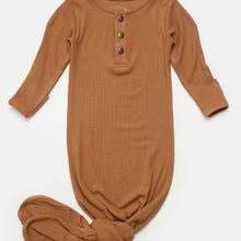 Load image into Gallery viewer, camel ribbed knotted sleeper
