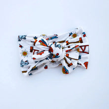 Load image into Gallery viewer, Bakersfield Bow/Beanie
