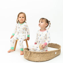 Load image into Gallery viewer, Pink Dreamcatcher Long Sleeve Sleep Set

