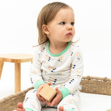 Load image into Gallery viewer, Green Dreamcatcher Long Sleeve Sleep Set
