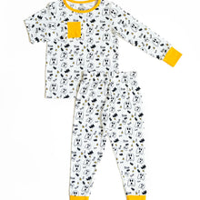 Load image into Gallery viewer, Orange Trim Halloween Long Sleeve Sleep Set
