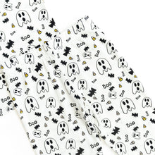Load image into Gallery viewer, Black Trim Halloween Long Sleeve Sleep Set
