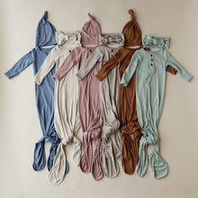 Load image into Gallery viewer, camel ribbed knotted sleeper
