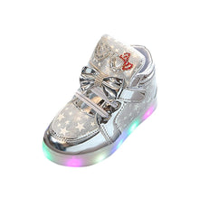 Load image into Gallery viewer, Modern Trend NEW Fashion Style Baby Fashion Sneakers For Children Girls  Star Luminous Child Casual Colorful Light LED Shoes Sneakers
