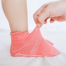 Load image into Gallery viewer, 6 Pairs Cotton Baby 's Non-slip Boat Low Cut Floor Socks With Rubber Grips For Boys &amp; Girls Sock

