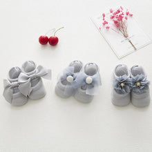 Load image into Gallery viewer, Baby Girl  Anti-Slip Cotton Bow Lace Flower Floor Socks Spring Socks Excellent Quality Everyday Wear

