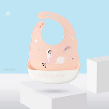 Load image into Gallery viewer, Cute Cartoon Print Baby Bibs Waterproof Soft Silicone Baby Feeding Stuff Dinosaur Pattern Bib For Kids
