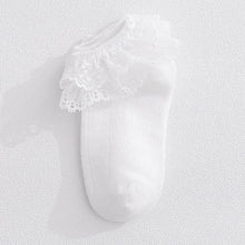 Load image into Gallery viewer, New Baby Socks Cute Lace Flower Bows Newborn Baby Girl Socks Cotton Princess Girls Socks
