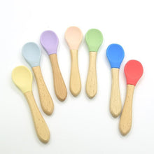 Load image into Gallery viewer, 2PCS  Bamboo Training Spoons Organic Soft Baby Feeding Silicone Tip Spoon Scoop Easy Grip Handle Toddlers Infant Gifts For Parents And Baby Boys Or Girls
