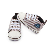 Load image into Gallery viewer, New Newborn Baby 3D Wings Gold Fashion PU Leather Shoes For Kids Sneakers Infant Shoes Toddler Boys Girls First Walkers
