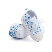 Load image into Gallery viewer, New Newborn Baby 3D Wings Gold Fashion PU Leather Shoes For Kids Sneakers Infant Shoes Toddler Boys Girls First Walkers
