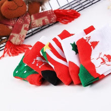 Load image into Gallery viewer, 5Pairs Baby Christmas Socks for Lovely Boy/Girls, Cotton Red Gift Socks In elegant New Year Christmas Style For Baby Kids Set
