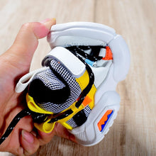 Load image into Gallery viewer, New Kids Shoes Toddler Girls Boy Sneakers Lace Up Design Mesh Breathable Children Tennis Fashion Little Baby Shoes
