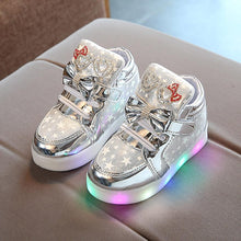 Load image into Gallery viewer, Modern Trend NEW Fashion Style Baby Fashion Sneakers For Children Girls  Star Luminous Child Casual Colorful Light LED Shoes Sneakers
