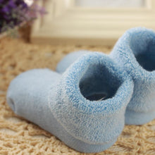 Load image into Gallery viewer, Cotton Newborn Baby Durable Anti Slip Floor Socks For Baby Boy And Baby Girl Perfect Baby Shower Gift
