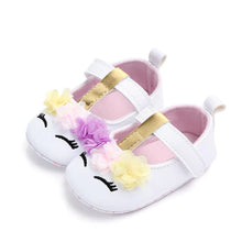 Load image into Gallery viewer, Baby Girls Flower Spring Autumn Luxury Leather Soft Sole Shoes High Quality Breathable And Flexible Baby Girl Shoe
