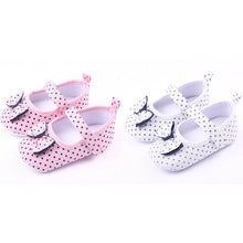 Load image into Gallery viewer, Baby Summer Shoes Anti-slip Sole Crib Shoe Bowknot Dot Print Casual For 3-12 Months Baby
