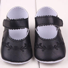 Load image into Gallery viewer, Newborn Baby Girl Shoes First Walkers Lovely Sneakers Infant Kids Girls Princess Shoes

