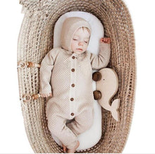 Load image into Gallery viewer, Handmade Girls Romper Knitted Newborn Baby Clothes Romper With Hat Infant Toddler Jumpsuit For Boys And Girls Warm Jumpsuit For Winter
