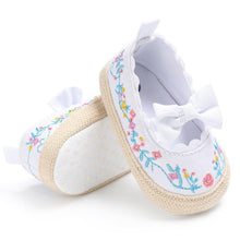 Load image into Gallery viewer, First Walkers Baby Girls Soft Soled Anti-Slip White Bow Shoe Luxury Stylish Shoes For Baby Girl Perfect Gift
