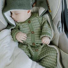 Load image into Gallery viewer, Knitted Newborn Baby Clothes Cotton Baby Romper With Plaid Hat Infant Toddler Jumpsuit For Girls And Boys

