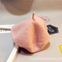Load image into Gallery viewer, Baby Hat Beret British Painter Bud Of Pure Wool Cap For Girls In Modern New Retro Design
