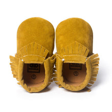 Load image into Gallery viewer, Baby PU Soft Soled Non-slip Leather Shoe For Autumn And Winter Warm Comfortable Shoes
