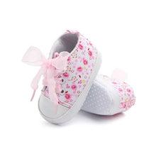 Load image into Gallery viewer, New Newborn Baby 3D Wings Gold Fashion PU Leather Shoes For Kids Sneakers Infant Shoes Toddler Boys Girls First Walkers
