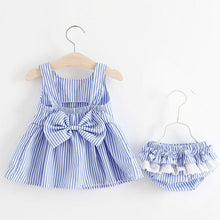 Load image into Gallery viewer, Luxury Handmade Elegant Modern Newborn Baby Girl Birthday &amp; Princess Baby Dress With Hat
