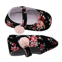 Load image into Gallery viewer, Baby Shoes Breathable Floral Print Anti-Slip Shoes Casual Walking Soft Soled Luxury First Walkers
