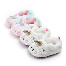Load image into Gallery viewer, Princess Newborn Baby Crawling Shoes Girl Slippers Pre Walker Trainers Fur Winter Soft Shoes
