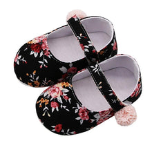 Load image into Gallery viewer, Baby Shoes Breathable Floral Print Anti-Slip Shoes Casual Walking Soft Soled Luxury First Walkers

