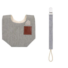 Load image into Gallery viewer, Floral Vintage Newborn Double Side Bibs Boys Girls Waterproof Linen Cotton Saliva Towel
