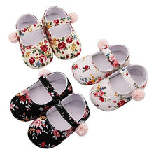 Load image into Gallery viewer, Baby Shoes Breathable Floral Print Anti-Slip Shoes Casual Walking Soft Soled Luxury First Walkers
