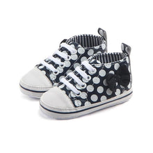 Load image into Gallery viewer, New Newborn Baby 3D Wings Gold Fashion PU Leather Shoes For Kids Sneakers Infant Shoes Toddler Boys Girls First Walkers
