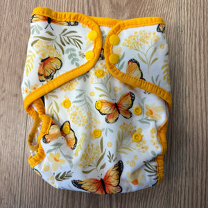 Thirsties Natural One Size Pocket Diaper - Hello Yellow Butterfly