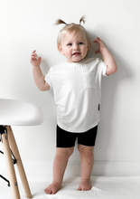 Load image into Gallery viewer, Bamboo Pocket Tee - Off White
