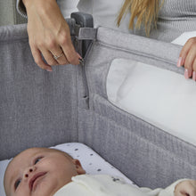 Load image into Gallery viewer, Shnuggle Air Lite Bedside Bassinet | Infant Crib | [OPEN BOX]
