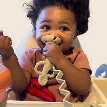 Load image into Gallery viewer, 2-in-1 Teether &amp; Training Spoon
