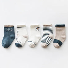 Load image into Gallery viewer, Baby Girls Cotton Cartoon Autumn Socks For Newborn Toddler Unique Style Soft Material Cute Colors
