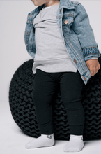 Load image into Gallery viewer, Ribbed Legging - Black
