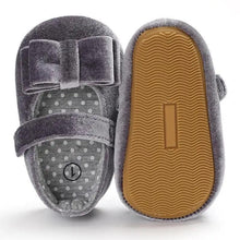 Load image into Gallery viewer, Baby Shoes Cute Bowknot Newborn Shoes Soft Bottom Anti Slip Toddler Girls Princess Shoes
