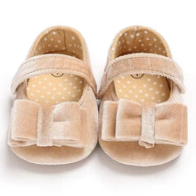 Load image into Gallery viewer, Baby Shoes Cute Bowknot Newborn Shoes Soft Bottom Anti Slip Toddler Girls Princess Shoes
